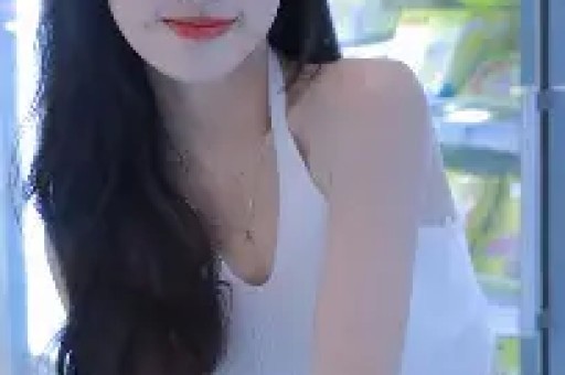 内娱清纯女星偷闯日本拍艳情片被网友当场撞破
