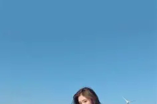 檀健次人设崩塌向女网红示弱频送红包风波后复出现场彻底失控