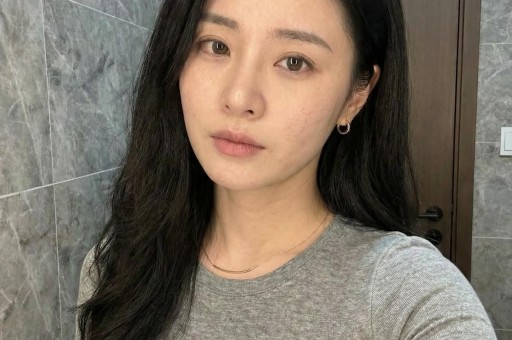 女明星集体“塌房”她们为啥都不装了 女明星集体“塌房”她们为啥都不装了